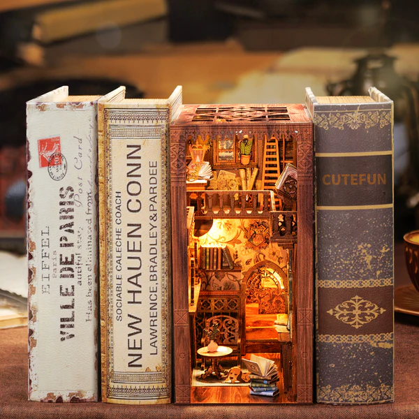 Cutebee DIY Booknook Eternal Bookstore – YS05 - Afbeelding 2