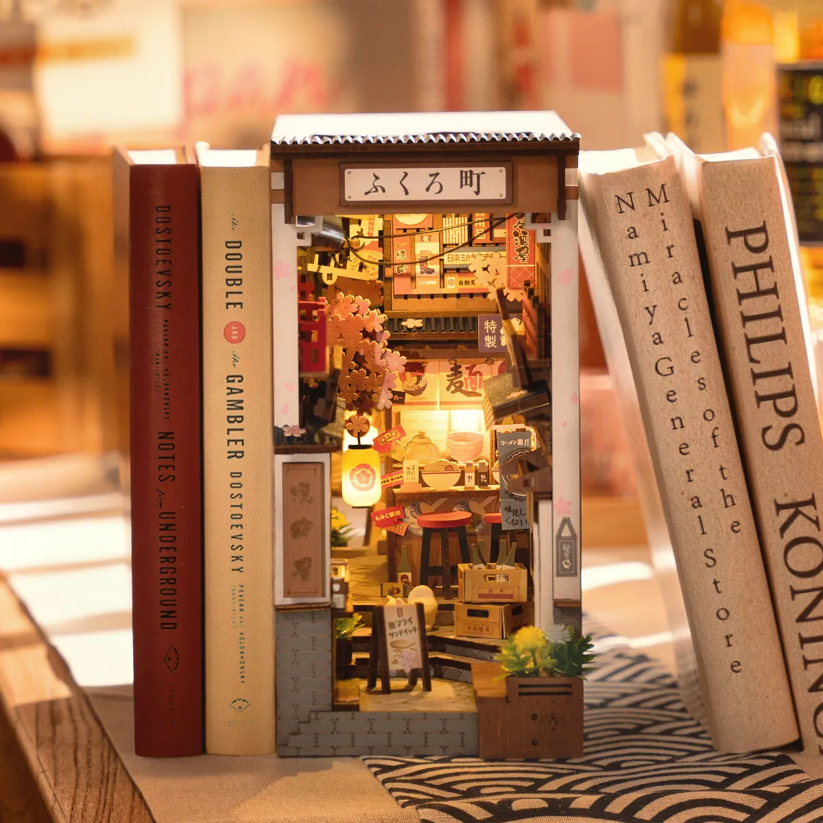Rolife DIY Boekenhoek Sakura Wine Alley – TGB11 - Afbeelding 6