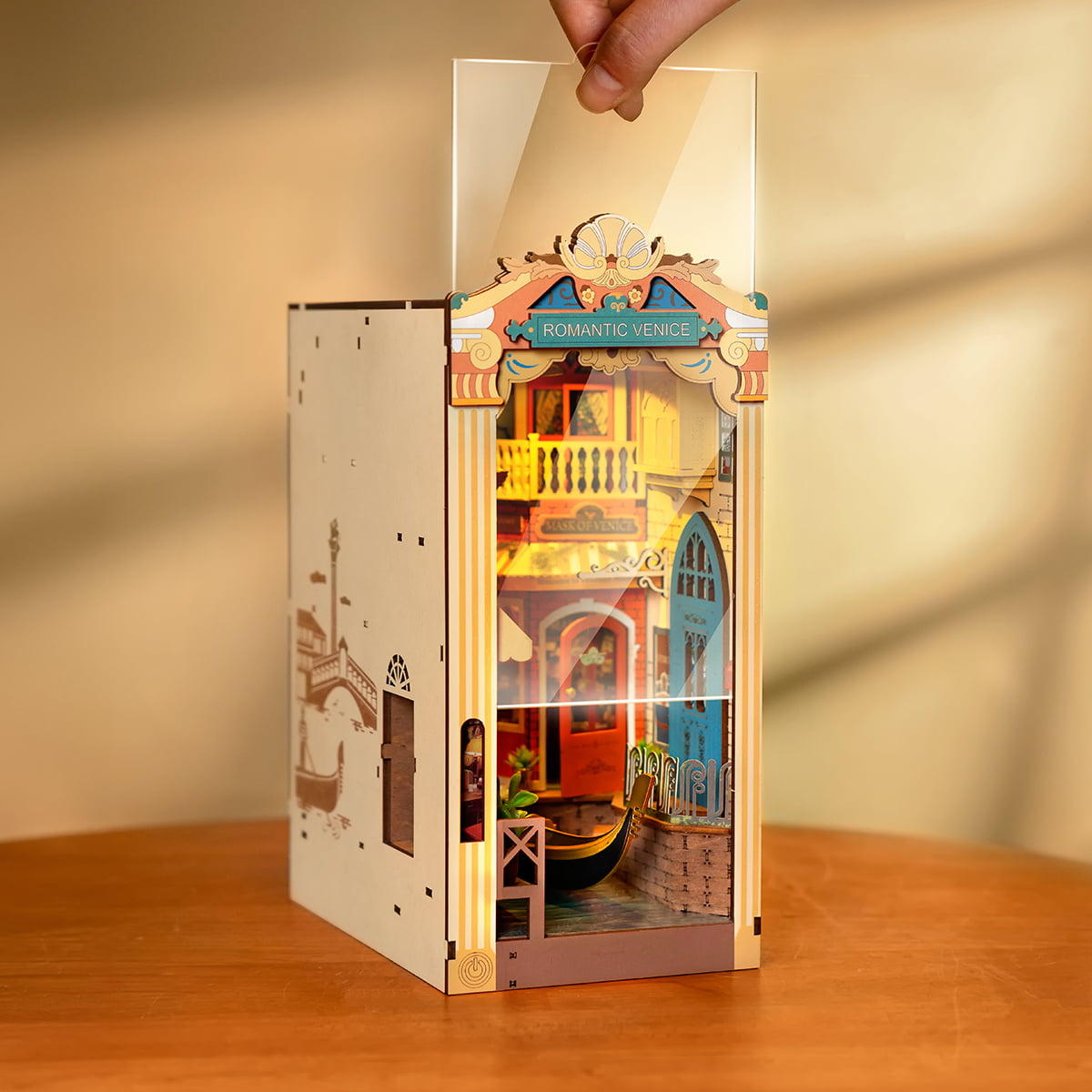 Rolife DIY Boekenhoek Romantisch Venetië TGB08 - Afbeelding 3