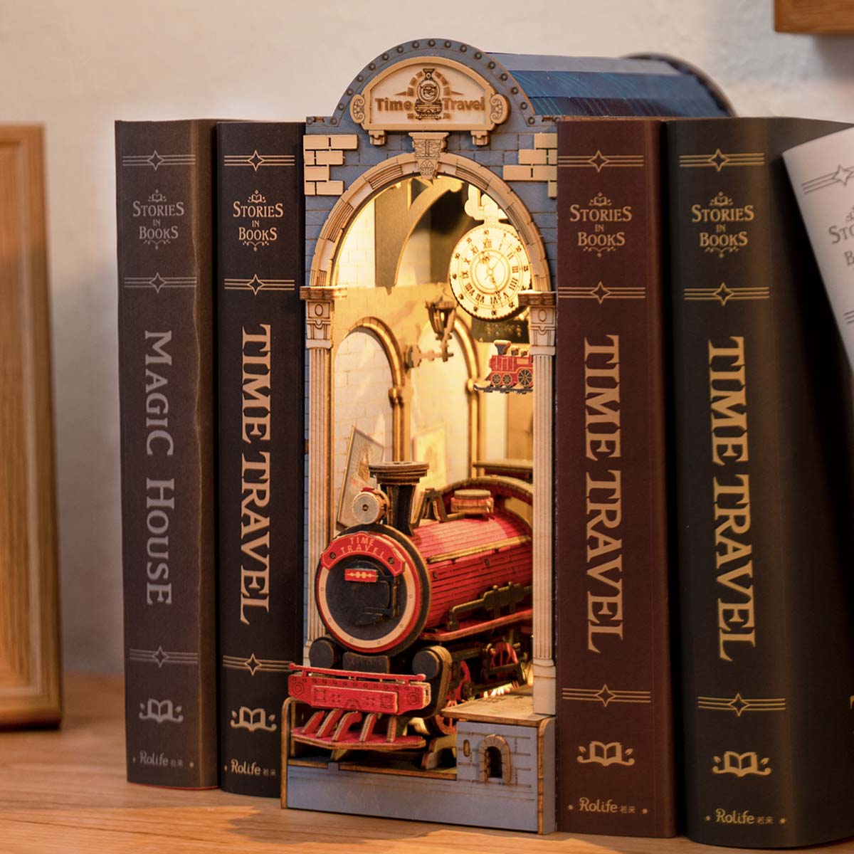 Rolife DIY Boekenhoek Stories in Books – bundel van 4 kits - Afbeelding 7