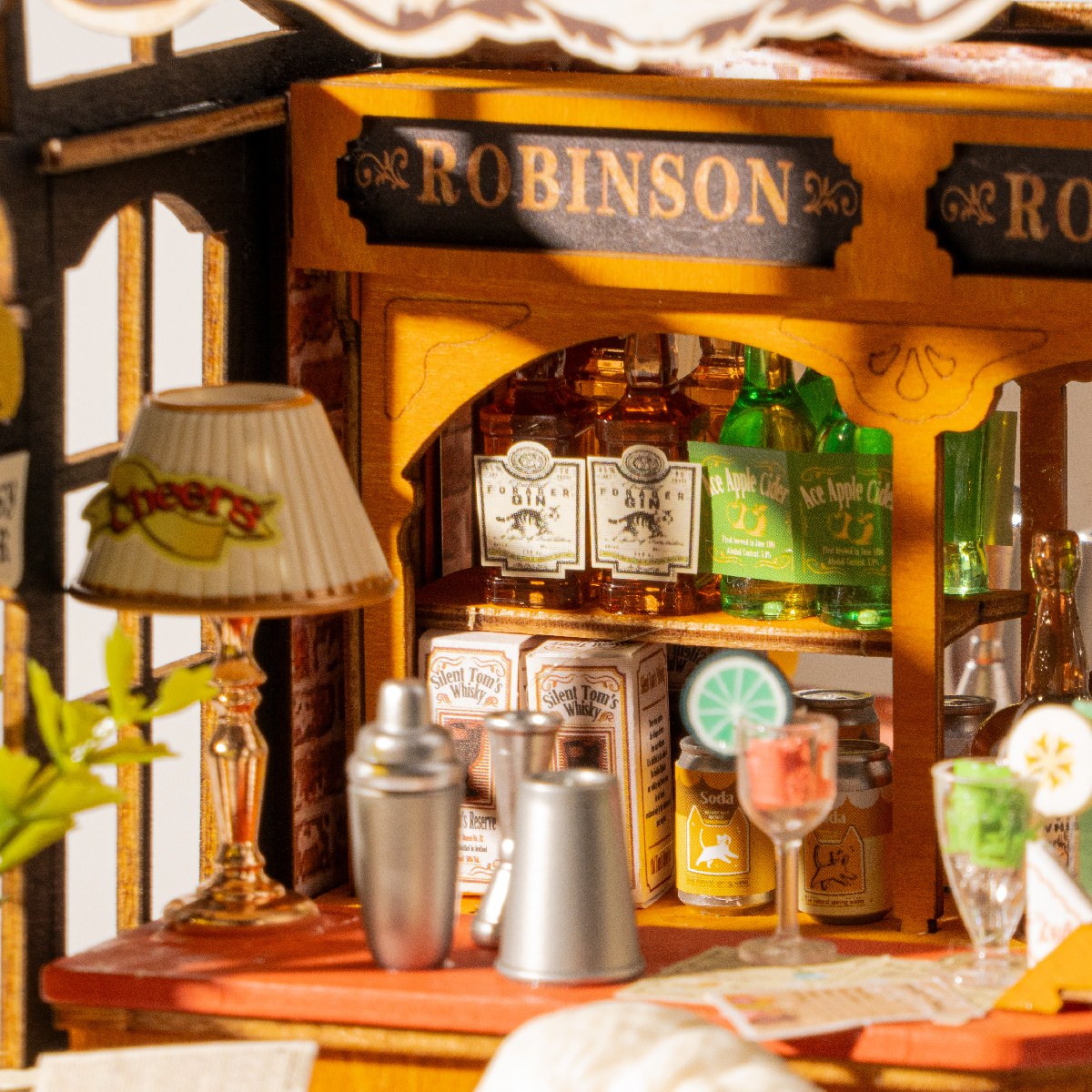 Rolife DIY Miniatuurhuis Tipsy Cat Bar DS054 - Afbeelding 3
