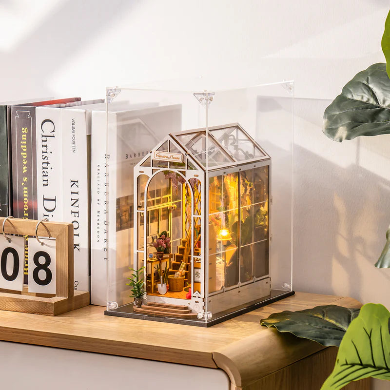 Rolife book nook displaybox WD1001 – 15 × 25 × 30 cm - Afbeelding 2